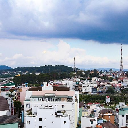 Iris Dalat Hotel Dış mekan fotoğraf