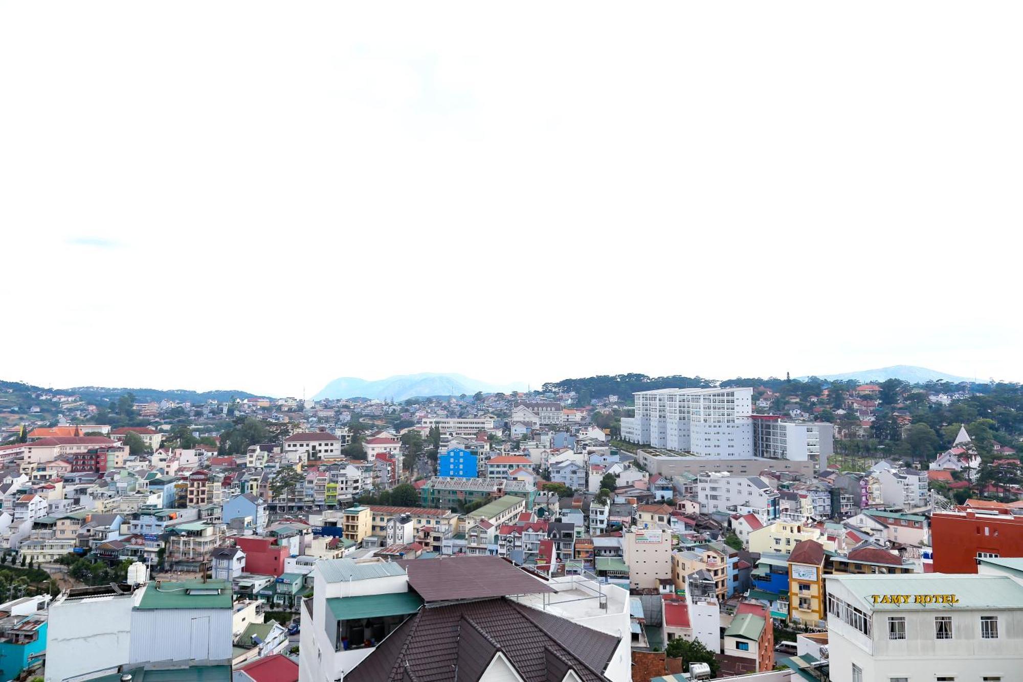 Iris Dalat Hotel Dış mekan fotoğraf