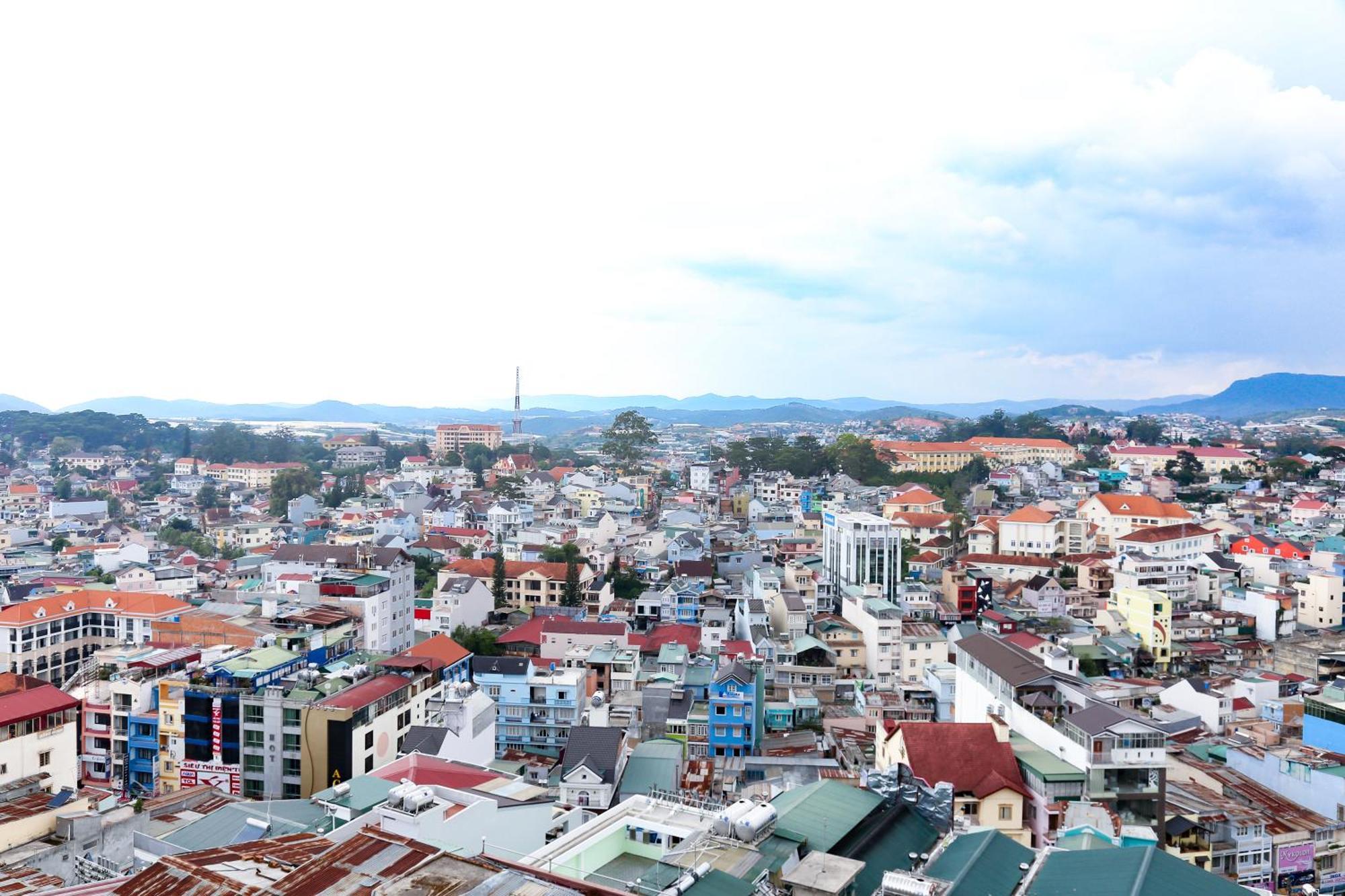 Iris Dalat Hotel Dış mekan fotoğraf